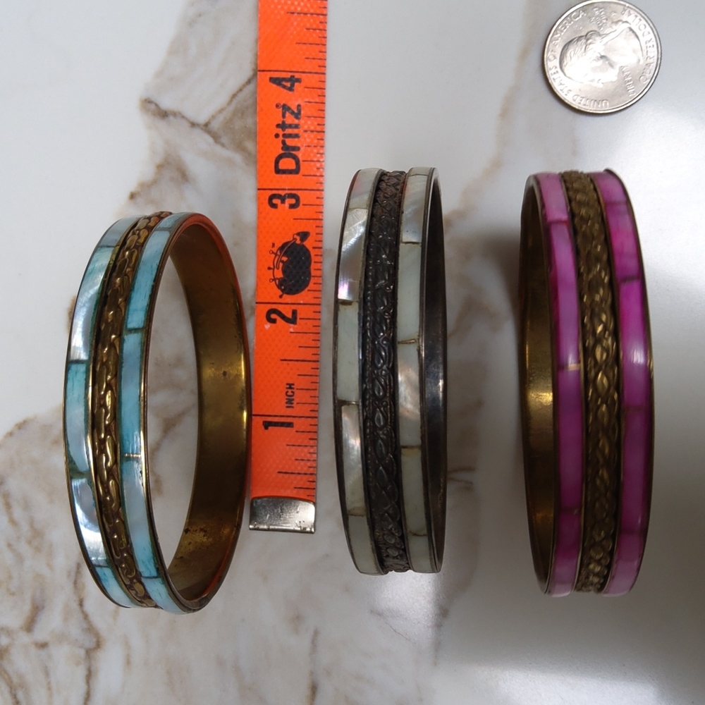 Vintage Mother of Pearl bronze bracelets - Picture 7 of 7
